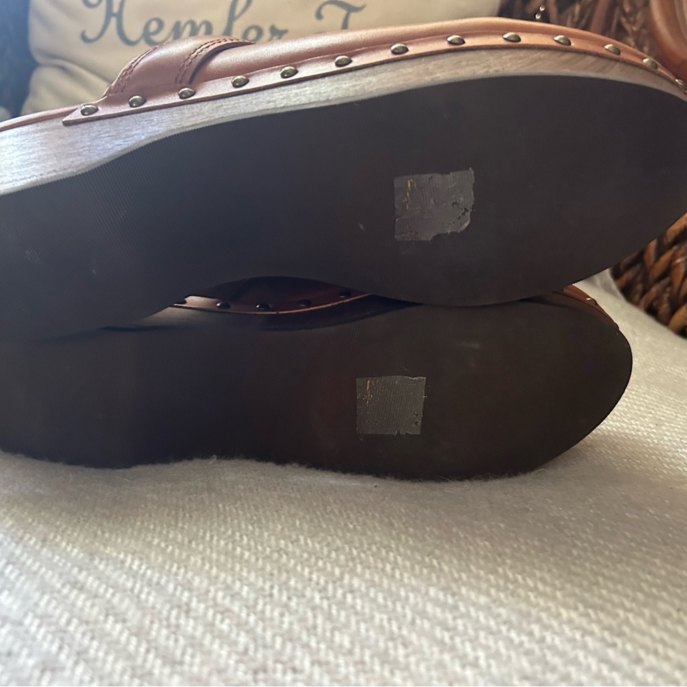Cecily Clog - Oiled Leather View 3
